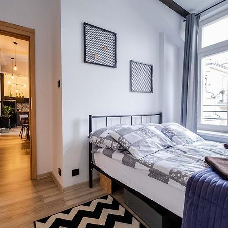 Orzeszkowej Premium Apartament Krakow Bagian luar foto