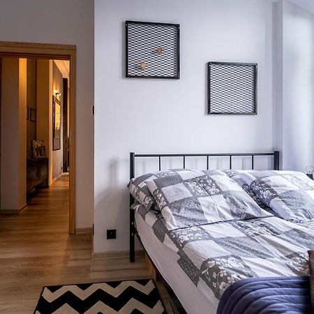 Orzeszkowej Premium Apartament Krakow Bagian luar foto